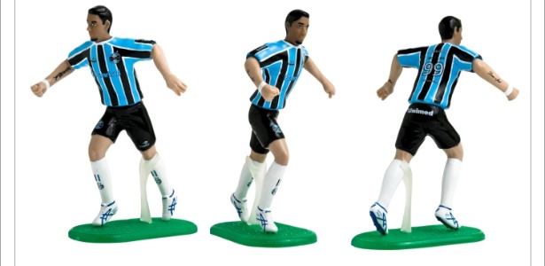 Boneco de André Lima, lançado pelo Grêmio, e comercializado nas lojas do clube - Divulgação/Nanabin