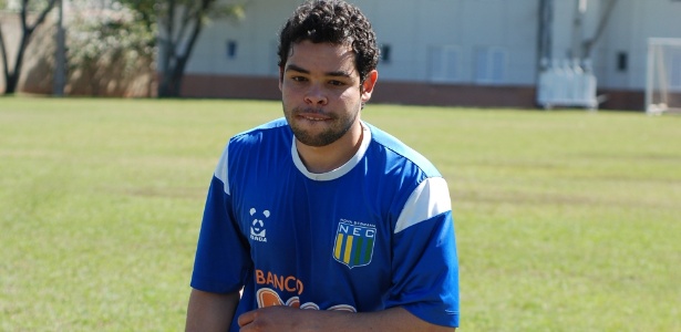 Kerlon, que iniciou a carreira no Cruzeiro, não poderá enfrentar seu ex-clube na 5ª feira - Assessoria de Imprensa/Nacional-MG