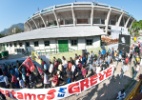 Greves só atingem obras de arenas da Copa onde prejuízo por atraso é pago pelo Estado - CELSO PUPO/FOTOARENA/AE