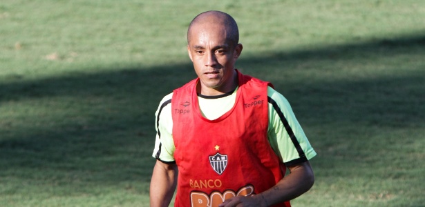 Lateral Triguinho se coloca à disposição do técnico Cuca como "jogador de grupo" - Bruno Cantini/Site do Atlético-MG
