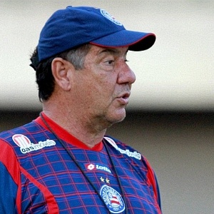 Joel Santana comandou o Bahia por cinco meses - Felipe Oliveira / EC Bahia / Divulgação