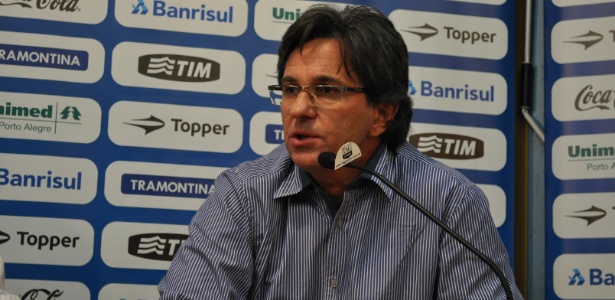 O técnico Caio Júnior afirmou que o goleiro do Salgueiro foi o principal jogador na 4ª - Marinho Saldanha/UOL Esporte
