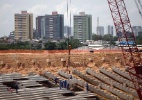 Operários da Arena Amazônia encerram greve de 24 horas e acordo será assinado na quarta - Ricardo Moraes/Reuters