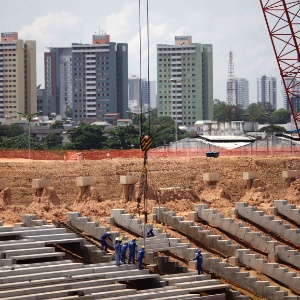 Estrutura de fundação da Arena da Amazônia para a Copa de 2014 é concluída