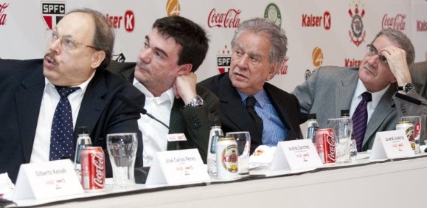 Sanchez, Juvenal e Belluzzo participam de encontro do G-4 em 2010; Kaiser patrocinava - Leonardo Wen/Folha Imagem