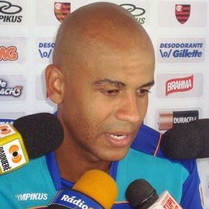Alex Silva sumiu e não embarcou para a Bolívia com o Flamengo - Pedro Ivo Almeida/ UOL Esporte
