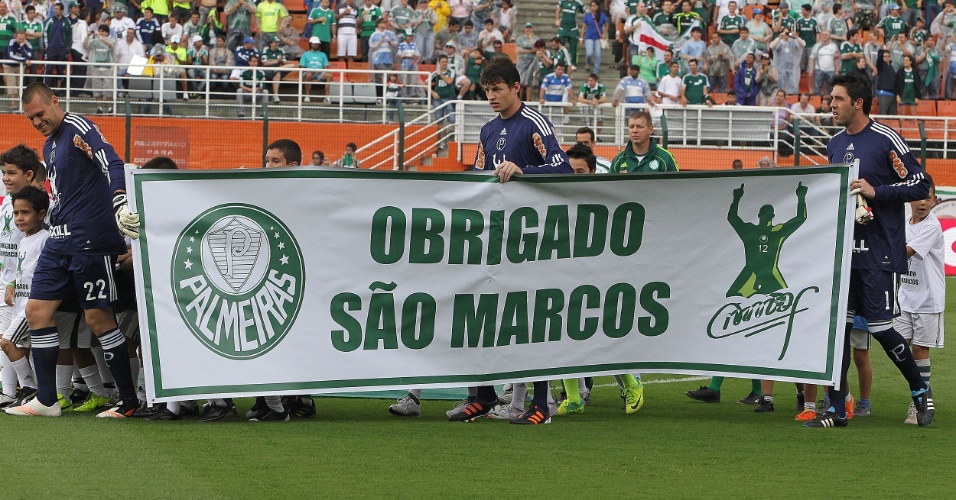 Faixa em avenida no interior de São Paulo zoa o Palmeiras após