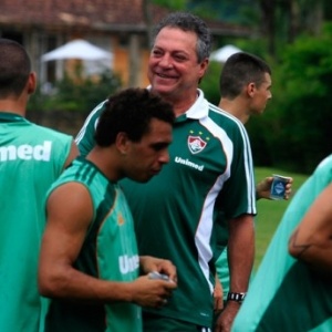 Abel elogia elenco e aposta na dupla Deco e Fred como a base do time em 2012 - Nelson Perez (Fluminense F. C.)