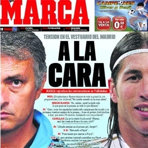 Mourinho e Sergio Ramos discutiram após nova derrota do Real para o Barça, segundo jornal - Reprodução