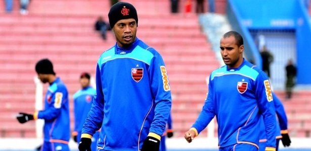 Ronaldinho Gaúcho e Deivid (D) são as armas ofensivas do Fla para o jogo de quarta - Alexandre Vidal/ Fla Imagem