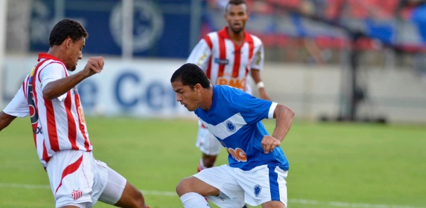 Anselmo Ramon foi titular em todos os jogos oficiais do Cruzeiro nesta temporada - Washington Alves/Vipcomm