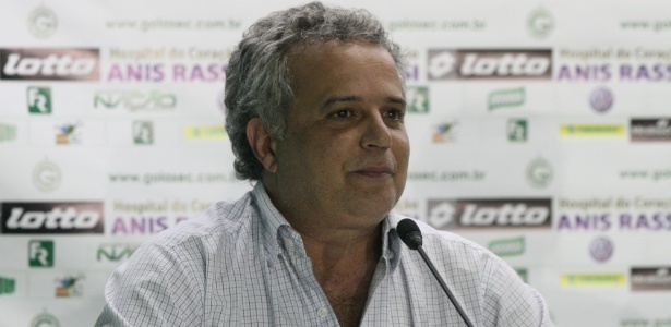 O diretor Marcelo Segurado procurou tirar a responsabilidade do jovem atacante Erik - Rosiron Rodrigues/Site oficial do Goiás