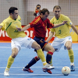 Espanhol derrota Falcão e é eleito melhor jogador de futsal de 2013 - ESPN