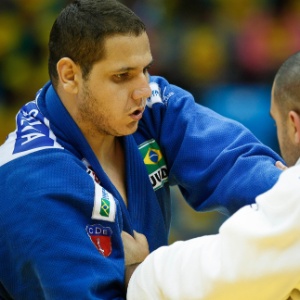 Rafael Silva (azul) e Daniel Hernandez disputam vaga no Pan e nas Olimpíadas - Daniel Marrenco/ Folhapress
