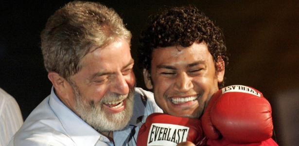 Popó participa de campanha em apoio à Lula; ex-boxeador segue deputado - Sergio Moraes/Reuters