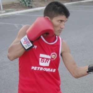 Julião Neto também está classificado para representar o boxe brasileiro em Guadalajara