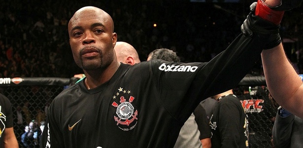 Anderson Silva será apresentado com status de jogador de futebol pelo Corinthians