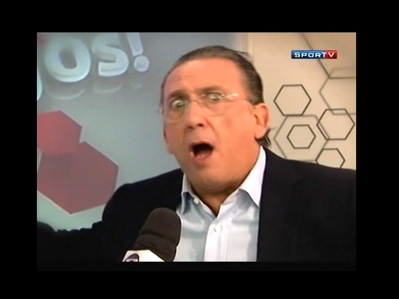 Galvão Bueno faz careta durante entrevista para o programa Sensei Sportv (20/11/2011)