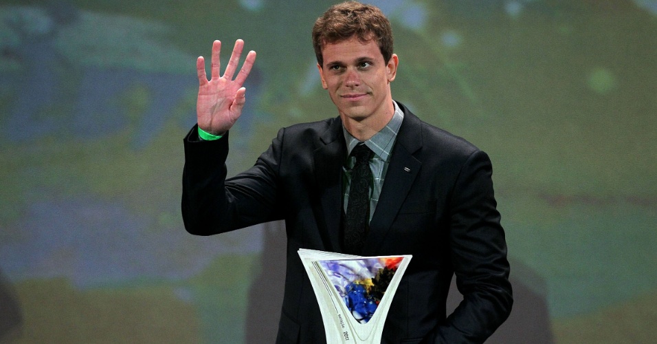 Cesar Cielo recebe o Prêmio Brasil Olímpico em 2011