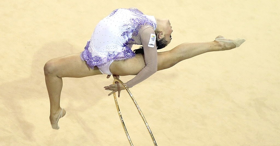Angélica Kvieczynski realiza performance com o arco e conquista seu segundo bronze no Pan-2011 (17/10/2011)