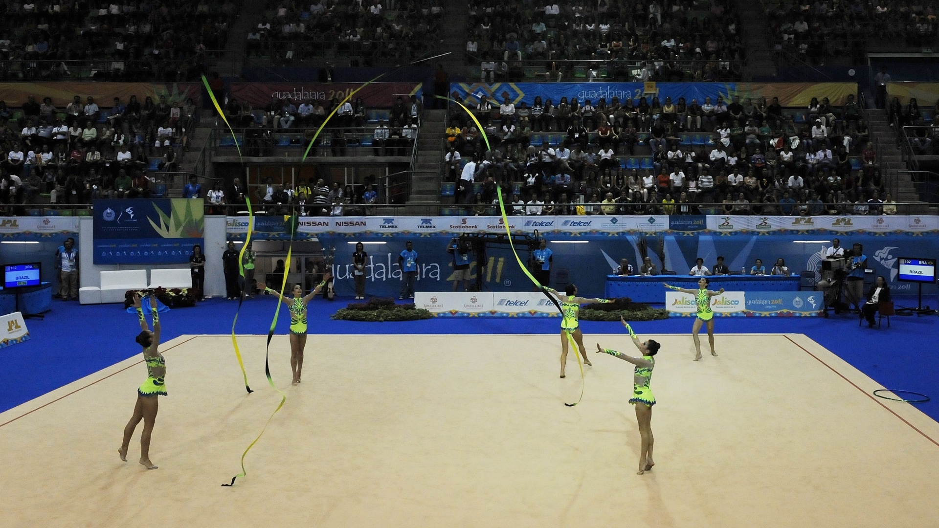 Meninas da ginástica rítmica conquistaram o 3º ouro em Guadalajara, na prova dos arcos e fitas (18/10/2011)