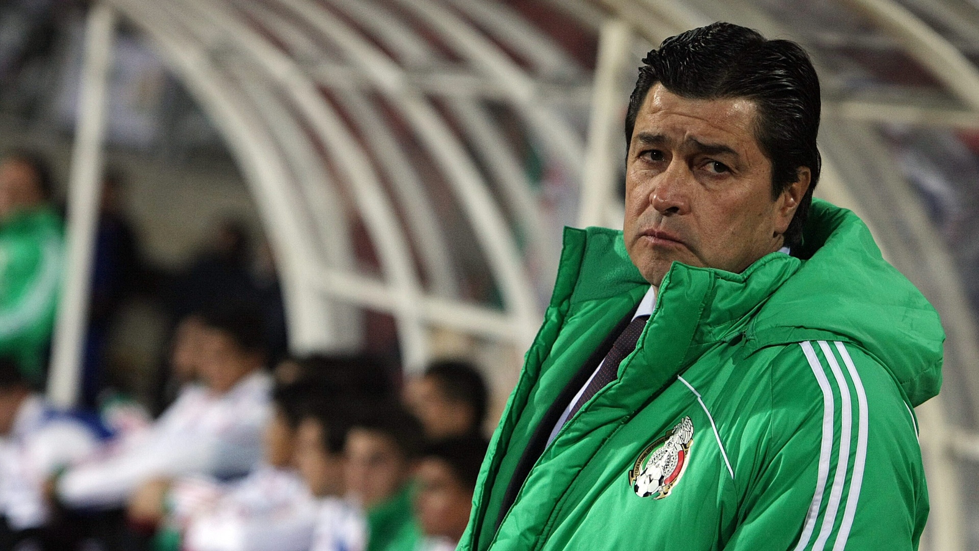 O técnico de futebol do México no Pan, Luis Fernando Tena, afirmou que seus comandados não estão comendo carne