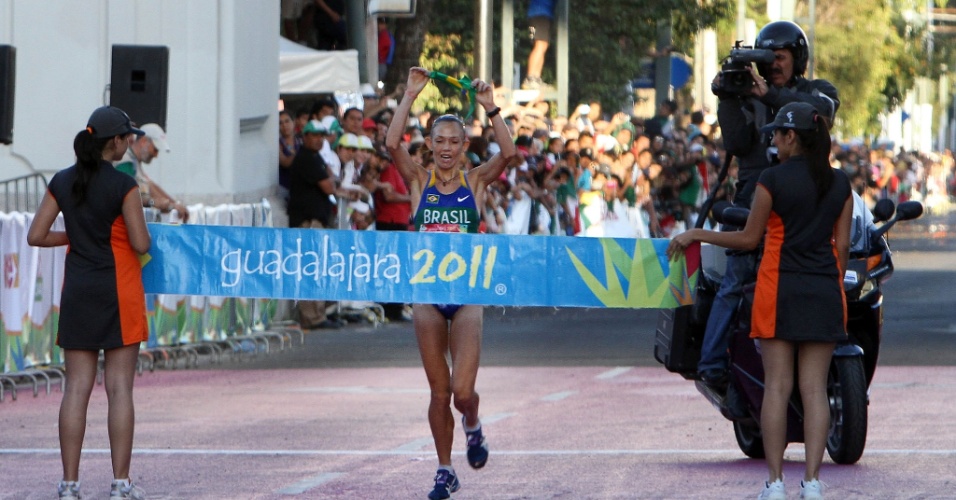 Adriana Aparecida da Silva vence a maratona feminina e registra o novo recorde pan-americano