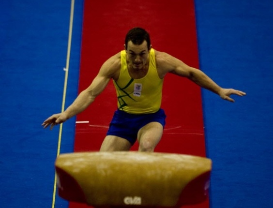 Diego Hypolito disputa final do salto na ginástica artística