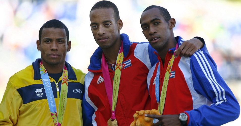 Kleberson Davide conquistou a medalha de prata nos 800 m (28/10/2011)
