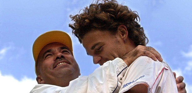 Larri Passos e Guga tentam reeditar parceria pelo desenvolvimento do tênis brasileiro - Pascarl George/AFP