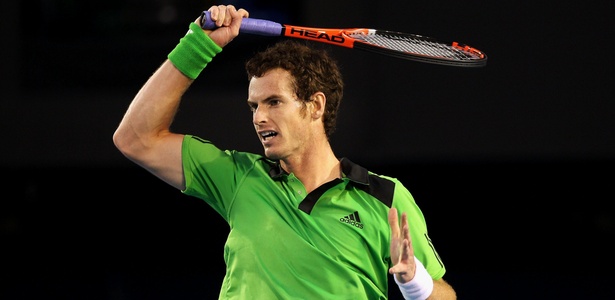 Andy Murray devolve durante vitória sobre David Ferrer no Aberto da Austrália - Cameron Spencer/Getty Images