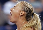 Sharapova vence batalha de quase três horas e avança em Indian Wells - Danny Moloshok/Reuters