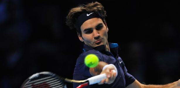 Federer mostrou seu melhor tênis e venceu Nadal com direito a pneu no 2º set - REUTERS/Toby Melville