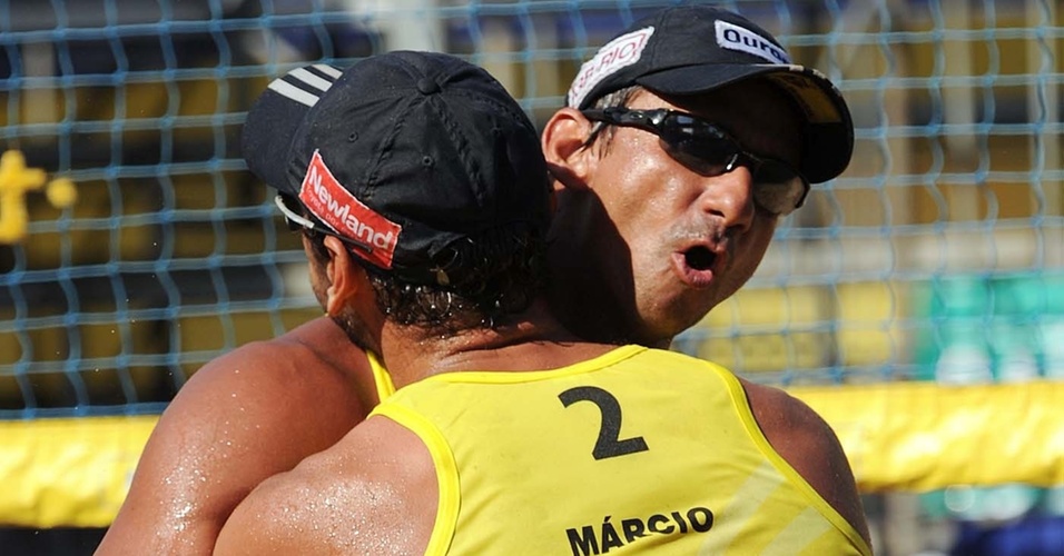 Márcio e Ricardo avançam à segunda final em três etapas disputadas no Circuito Nacional de vôlei de praia
