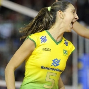 Depois de conquistar o título da Superliga, Carol Gattaz vai jogar em Araçatuba - Divulgação